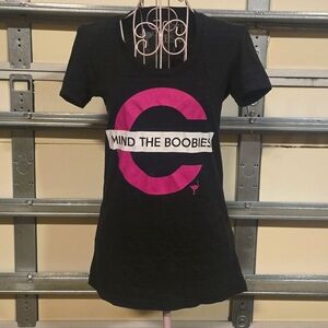 EUC Chive Tees Mind the boobies S